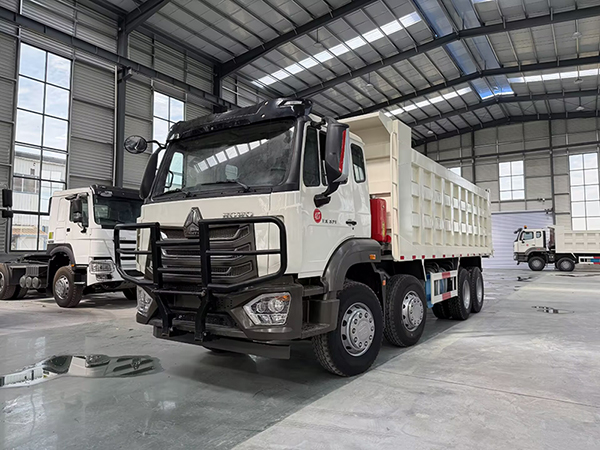 Used HOWO 8X4 Dump Truck | Well‑Maintained Tipper for Overseas Enginee