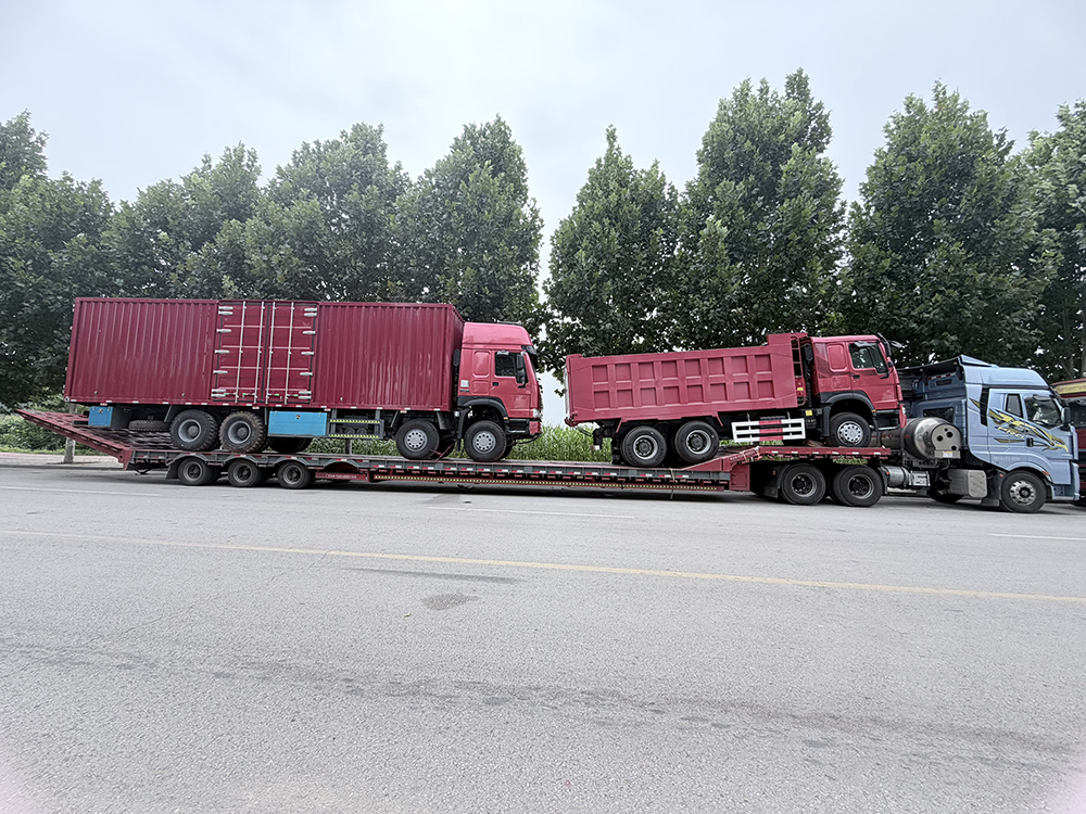 Batch Used HOWO Heavy‑Duty Trucks Ready for Overseas Delivery